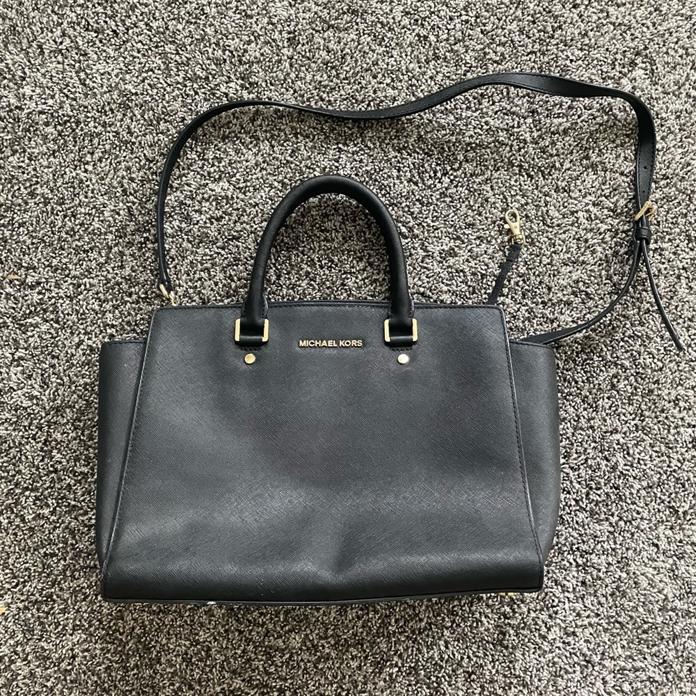 Michael Kors Purse/Tote with crossbody strap